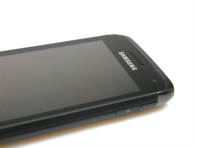三星i8150 Galaxy W 经典设计重现，掌中魅力尽显